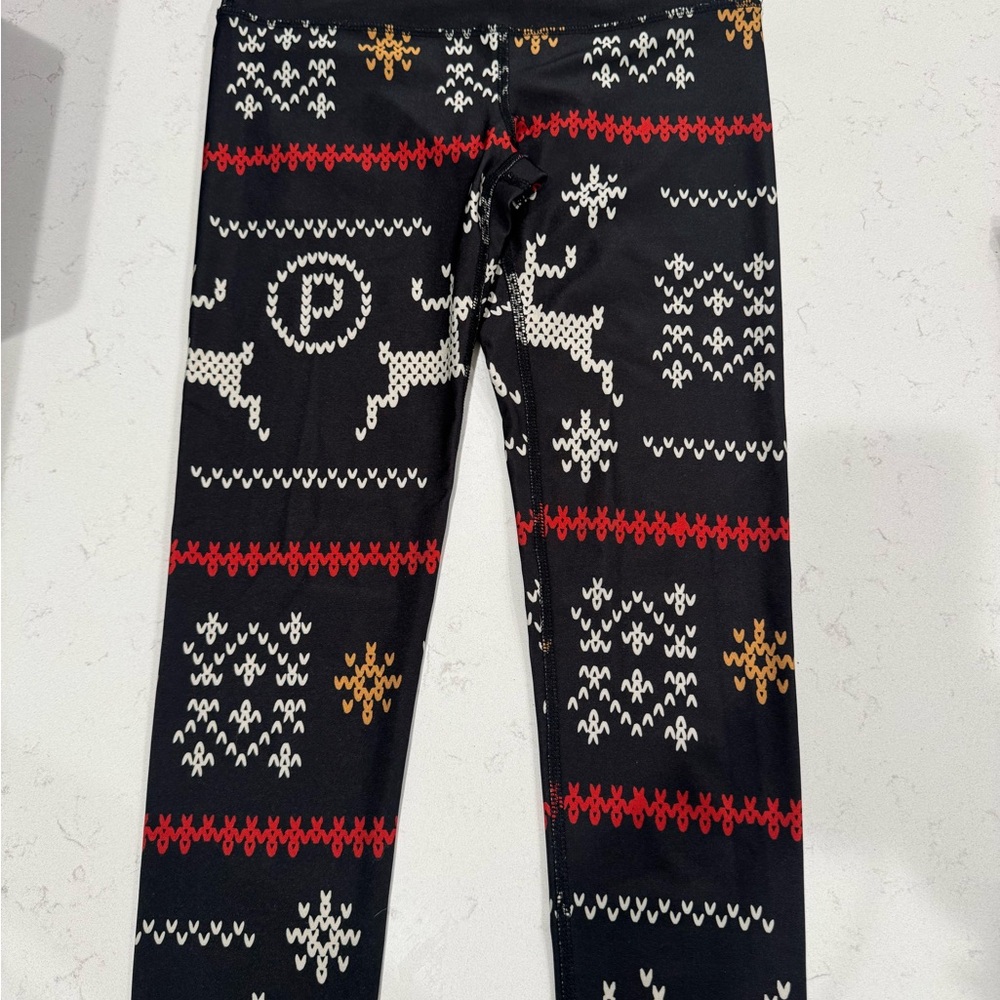 Festive Black Leggings with Reindeer Pattern - Pure Barre